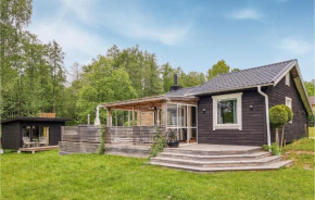 Gorgeous Home In Hökerum With Lake View, Hökerum